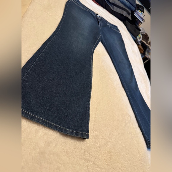 Est. 1946 Denim Jeans - Size: 14 - Picture 5 of 8